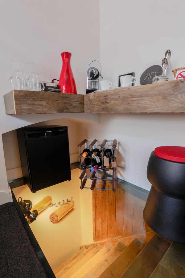 Boutique Hotel Zies Utrecht Bagian luar foto